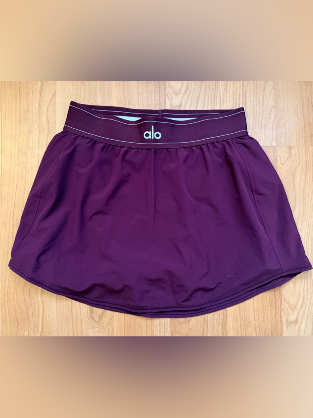 ALO Yoga Burgundy Match Point Skirt